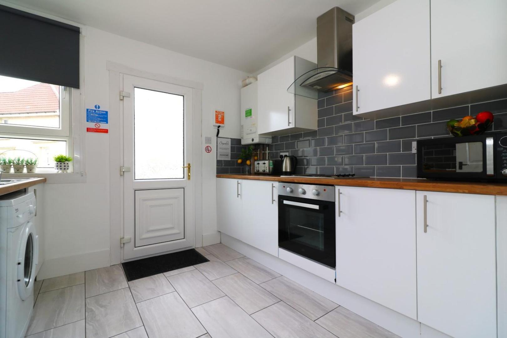 Signature - Gartlea House Διαμέρισμα Airdrie Εξωτερικό φωτογραφία